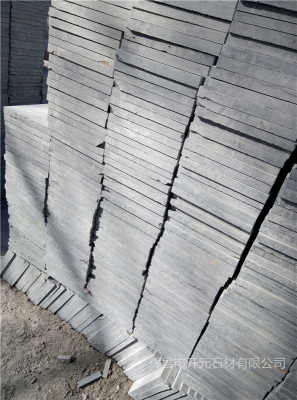 永平縣花崗巖路側(cè)石生產(chǎn)廠家及市場報價解析——以型號bnm641135為例